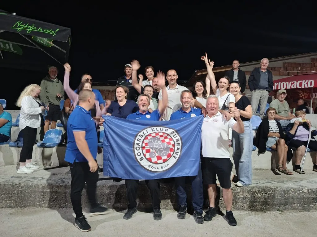 Povijesni uspjeh BK Dubrave Nova Bila: „Plavi tim“ osvojio zlato na turniru u Bugojnu
