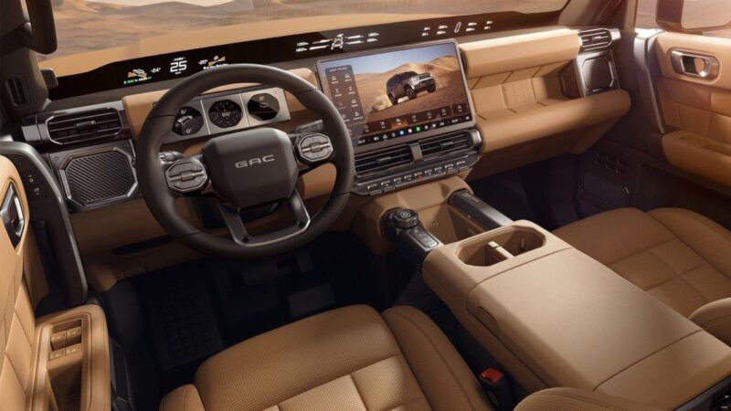 GAC Trumpchi Yue 7: Robusni izgled i neobični enterijer