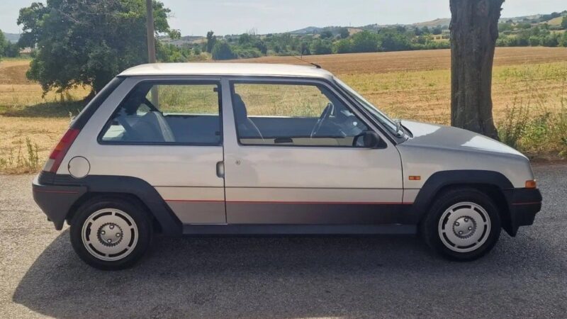 Oldtimer iz oglasnika: Renault R5 GT Turbo, hot-hatch koji je mamio uzdahe