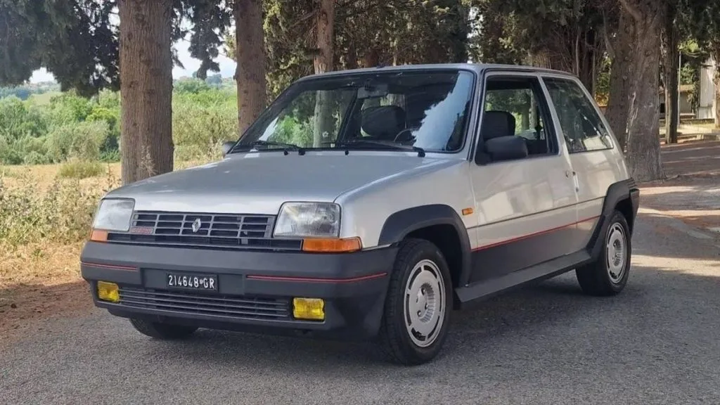 Oldtimer iz oglasnika: Renault R5 GT Turbo, hot-hatch koji je mamio uzdahe