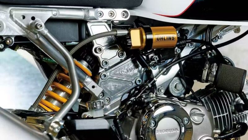 Honda Monkey 125 G-Craft: Mini-bike pretvoren u sportski motocikl