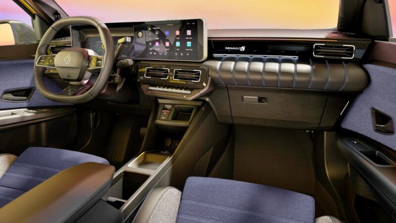 Renault 5 E-Tech: Ažuriranje i nova osnovna verzija