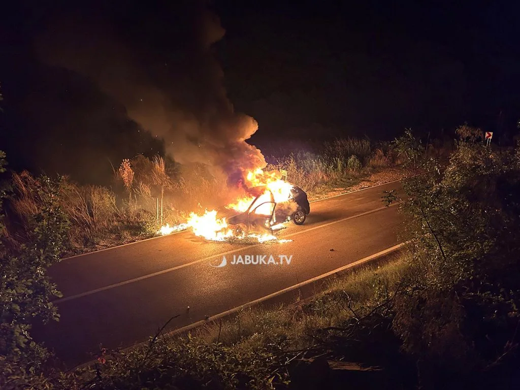 Četiri automobila gorjela u Jablanici