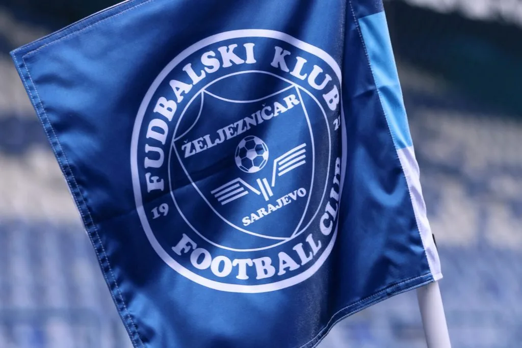 Teška situacija na Grbavici: “Željezničaru prijeti stečaj, borba za spas je u tijeku”