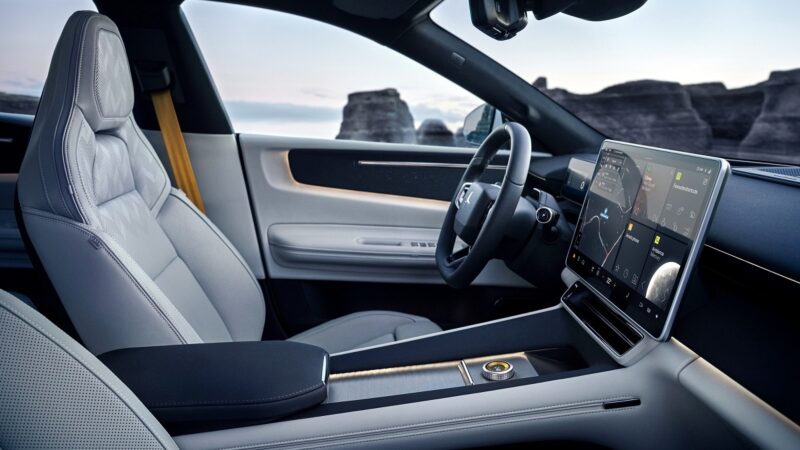 Polestar 4 SUV: Otvorene narudžbe za električni cross-karavan