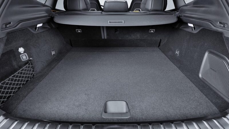 Polestar 4 SUV: Otvorene narudžbe za električni cross-karavan