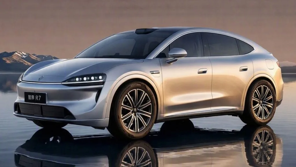 Luxeed R7: Cross-coupe dobio redizajniranu unutrašnjost i jači e-motor