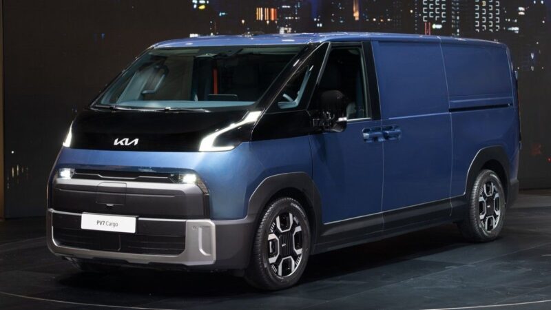 Kia PV7: Cargo i minibus predstavljeni na sajmu u Hannoveru