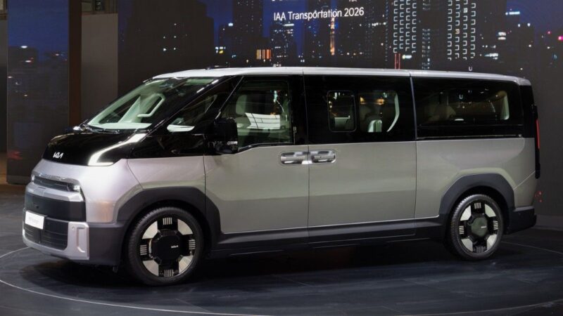 Kia PV7: Cargo i minibus predstavljeni na sajmu u Hannoveru