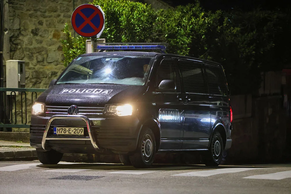 Crni vikend u HNŽ-u: 30 prometnih nesreća, četvero teško ozlijeđenih i smrt u KPZ-u Mostar