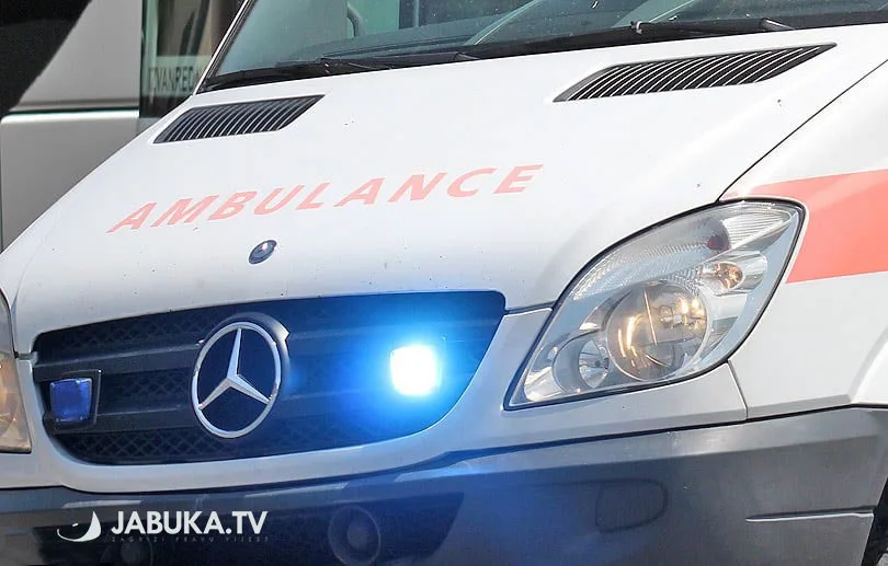 Stravična nesreća u Donjoj Koprivni: Automobilom teško ozlijedio troje djece